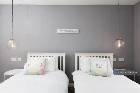 Main Bedroom 4