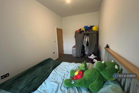 Double Bedroom #1 