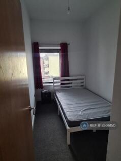 Small Double Bedroom
