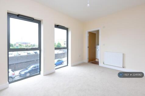 Bedroom 1 With En-Suite Bathroom
