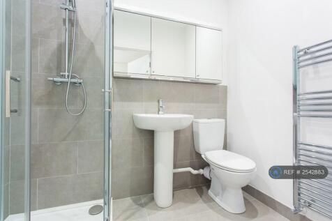 En Suite Bedroom 1
