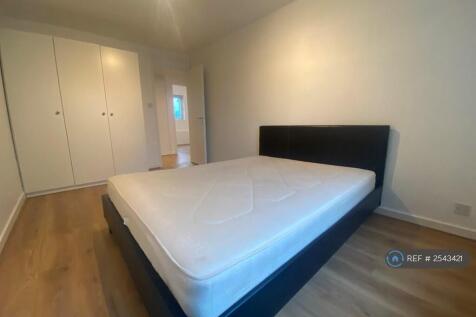 Bedroom 1a