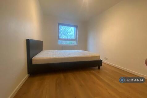 Bedroom 1b