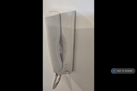 Intercom 
