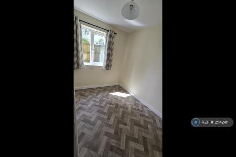 Secondary Bed Room