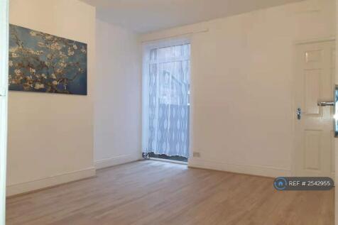 Front Living Room 2