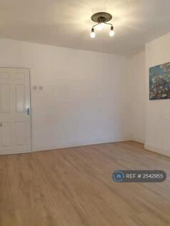 Front Living Room 2