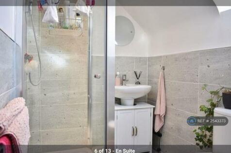 Master Bedroom Ensuite (Furnished)