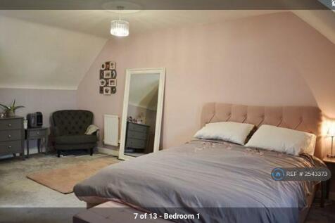 Master Bedroom (Furnished)