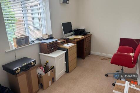 Single Bedroom/Study
