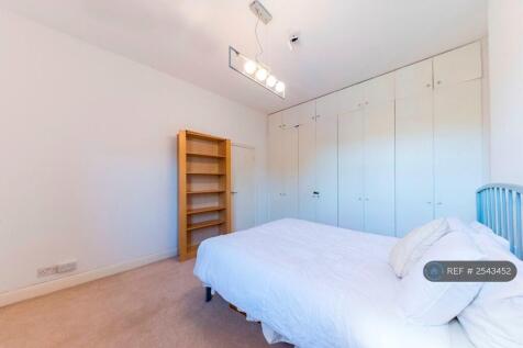 1st Big Double Bedroom