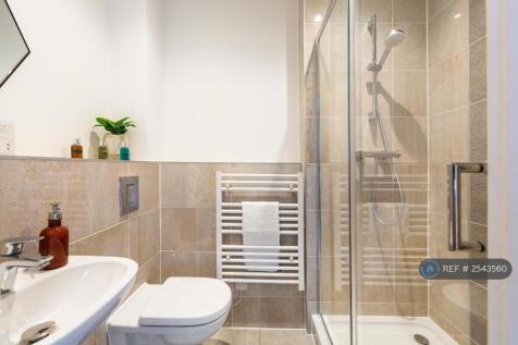 Bedroom 1 En Suite
