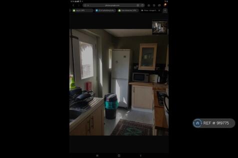 Kitchen, Fridge Replaced