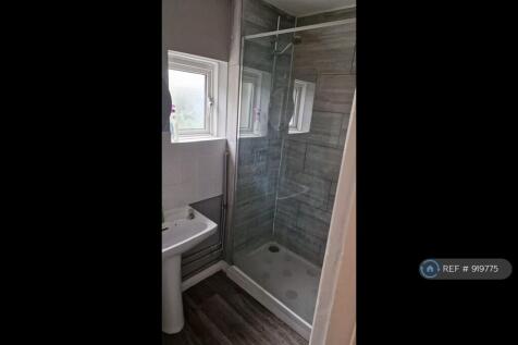 Large Shower