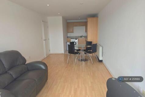 Open Plan Kitchen 