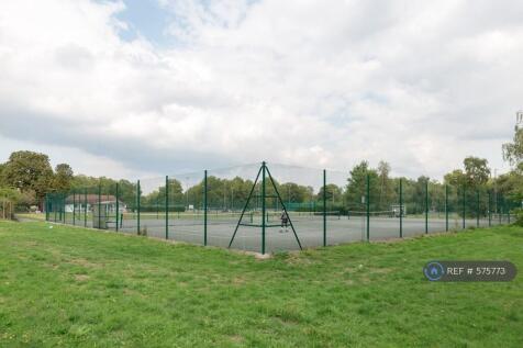 1 Min To Public Tennis Courts