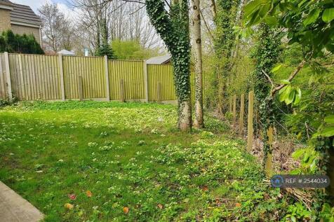 Delightful Garden Space
