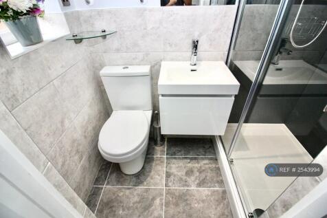 En-Suite To Bedroom 2
