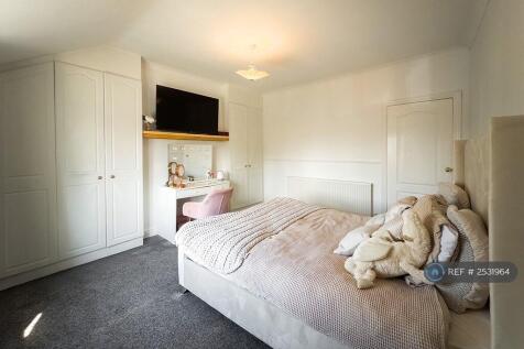Front Bedroom