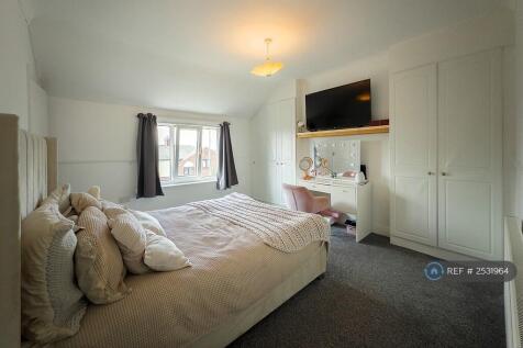 Front Bedroom