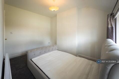 Rear Bedroom