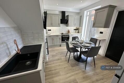Communal Kitchen