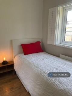 Single Bedroom, Can Fit Double Bed
