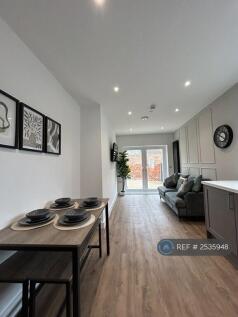 Communal Open Plan Lounge
