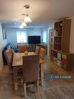 Dining / Lounge