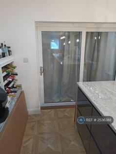 Entrance From Kitchen To Bed 3