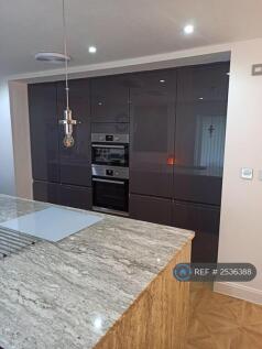Kitchen Units /Appliances