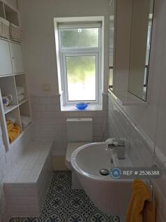 En Suite Bedroom 1