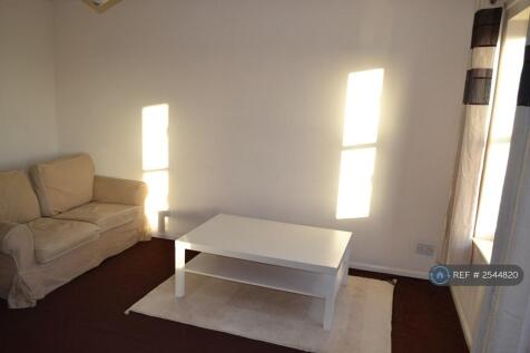 Lounge 2