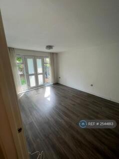 Living Room/ Reception Room