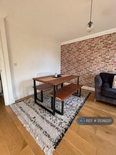 Lounge/ Diner