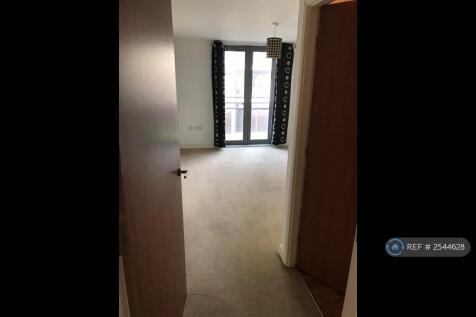 Master Bedroom With Ensuite 
