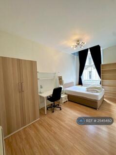 £950 Bedroom 1