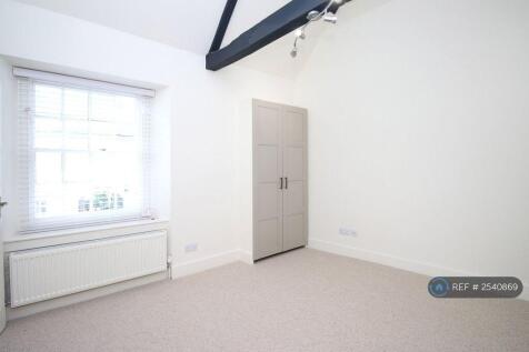 Room At The Rear (Main Bedroom)