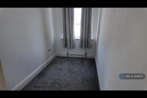 Small Bedroom