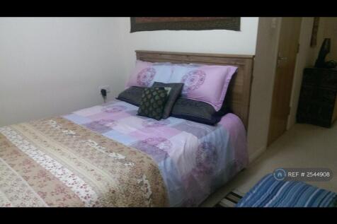 Master Bedroom2