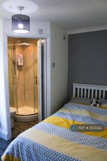 Ensuite Bedroom