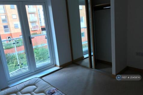 Bedroom With Fitted Wardrobes