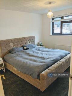 Bedroom 1 (Master)