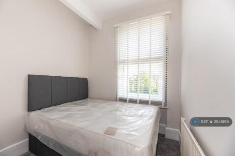 Double Bed
