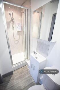 Master Ensuite
