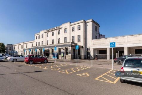 Leamington Station