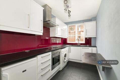 Kitchen Includes Washing Machine &amp; Dishwasher 