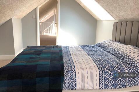 Master Bedroom Mezzanine