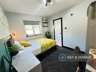 Bedroom 2 (View From Entrance)