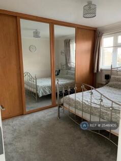 Master Bedroom With Fitted Wardrobe